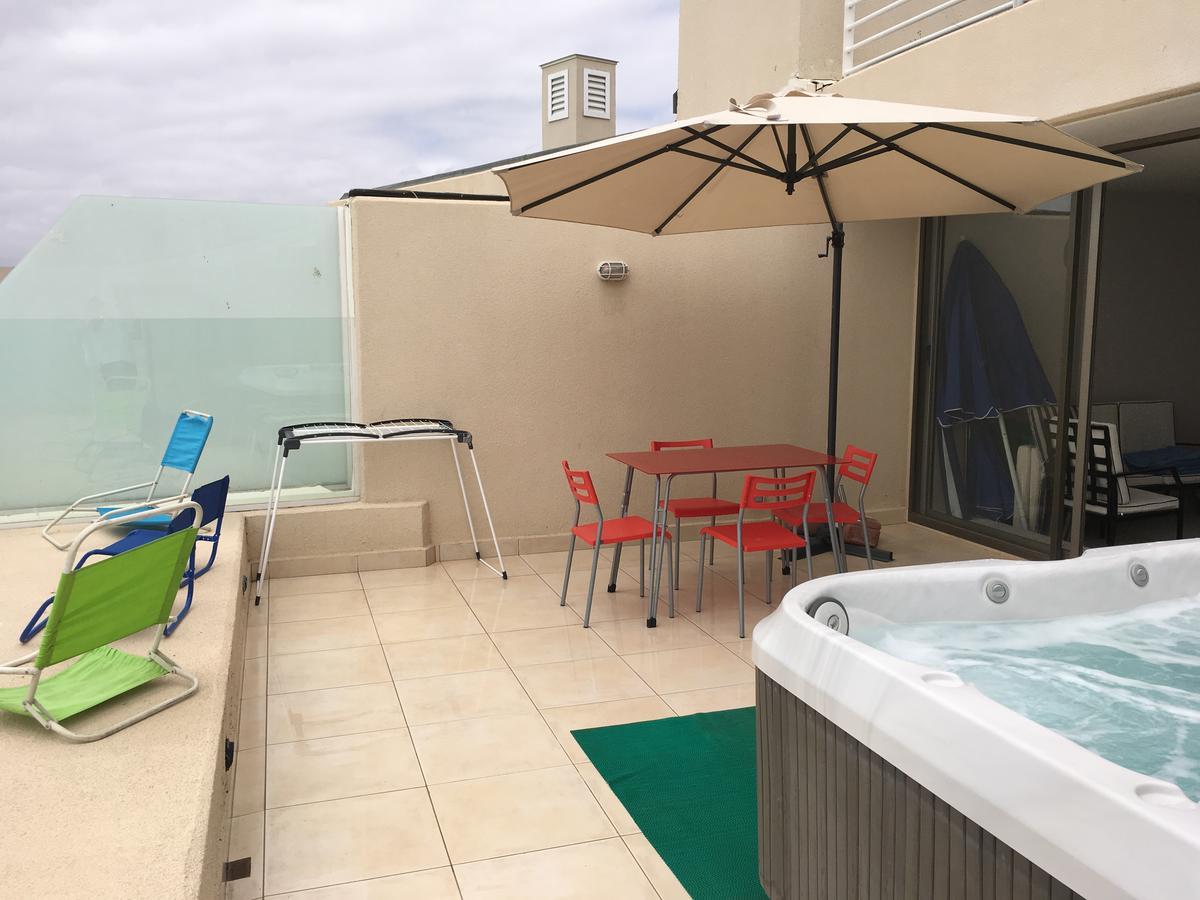 Duplex Jacuzzi San Alfonso Del Mar Apartment อัลการ์โรโบ ภายนอก รูปภาพ
